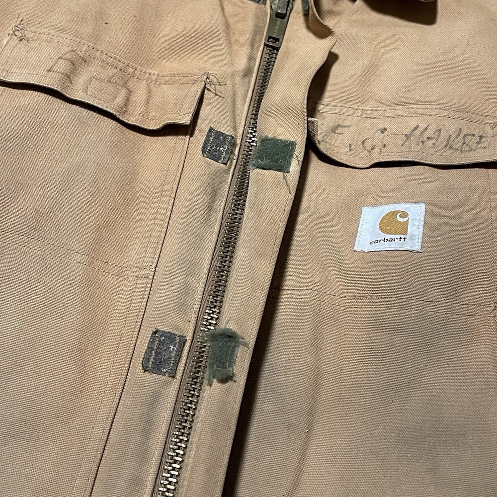 Carhartt Jacket Mens 2XL 48 Reg Insulated Chore Coat Barn Tan Brown Distressed - Picture 12 of 16